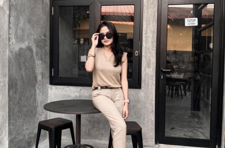 Potret Syifa Salma Manajer Haji Faisal (instagram/@ssyifasalma)