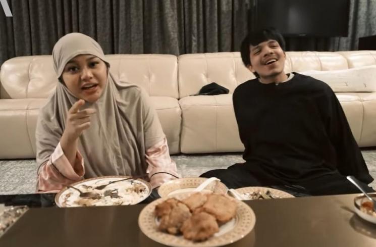Momen Sahur Pertama Atta dan Aurel. (YouTube/AH)