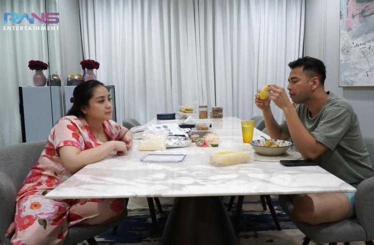 Momen sahur pertama para artis (YouTube/Rans Entertainment)