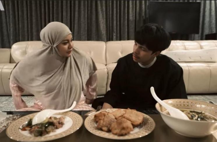 Momen Sahur Pertama Atta dan Aurel. (YouTube/AH)