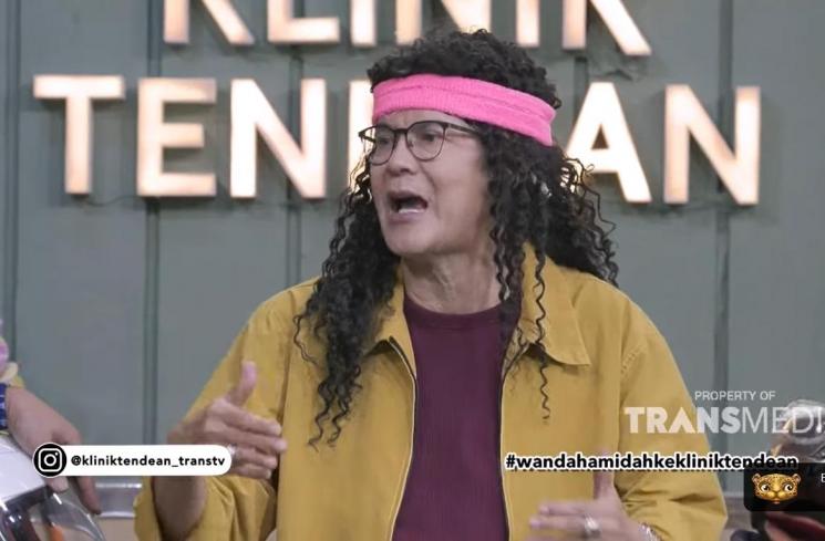 Totalitas Dokter Boyke Pakai Kostum Unik (YouTube/TRANS TV Official)