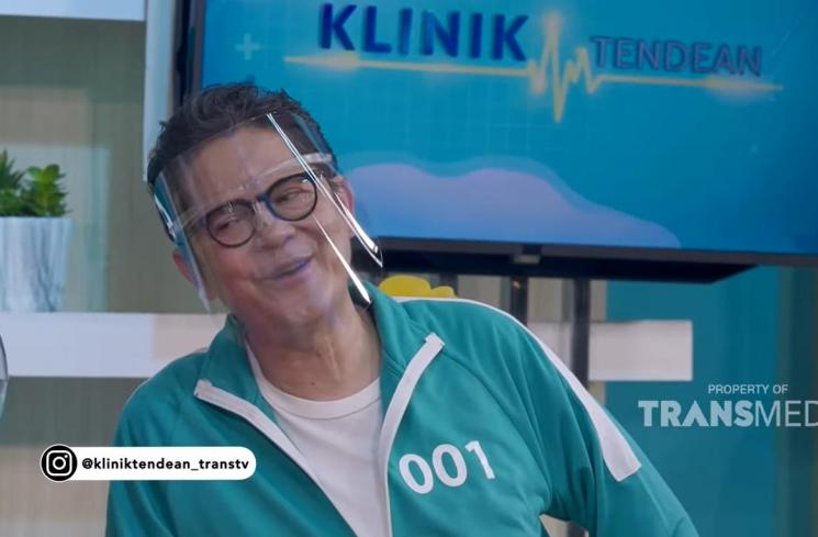 Totalitas Dokter Boyke Pakai Kostum Unik (YouTube/TRANS TV Official)