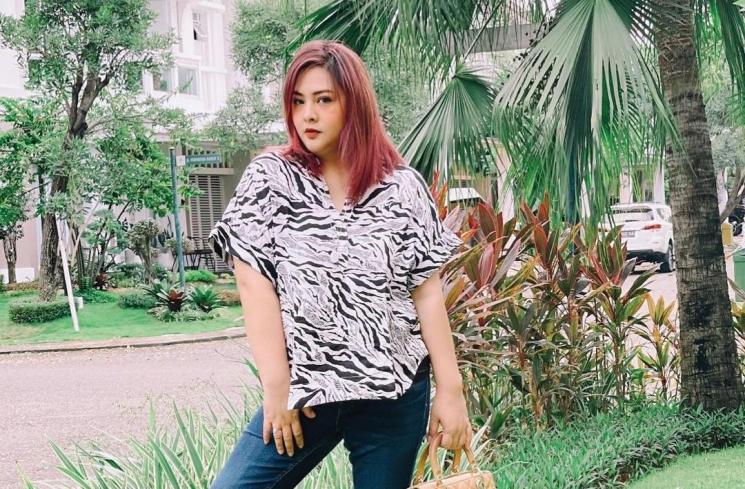Artis Percaya Diri Tampil dengan Tubuh Berisi (instagram/@audyitem)