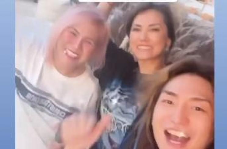Momen Maria Ozawa ke Beach Club Raffi Ahmad (Instagram/evelinnadaanjani)
