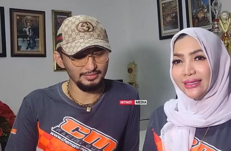Momen Roro Fitria Umumkan Kehamilan (YouTube/NIT NOT)