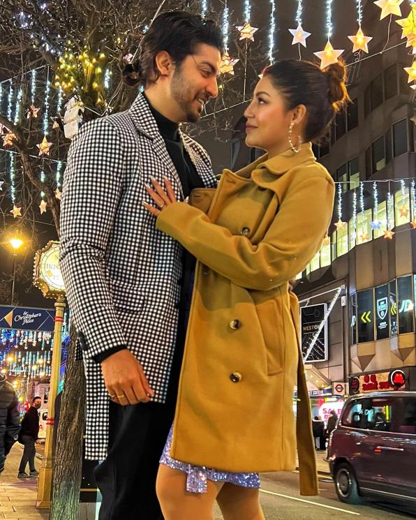 Potret Gurmeet Choudhary dan Debina Bonnerjee (Instagram/@guruchoudhary)