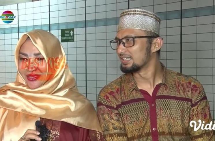 Momen Roro Fitria Umumkan Kehamilan (YouTube/Indosiar)