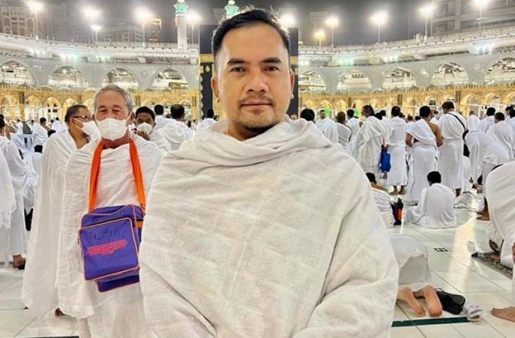 Potret Artis saat Umrah (Instagram/@saipuljamilreal)
