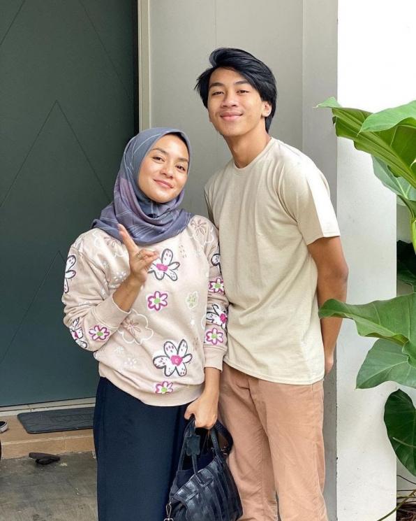 Anak Artis Tak Terjun ke Dunia Hiburan (Instagram/ennolerian_)