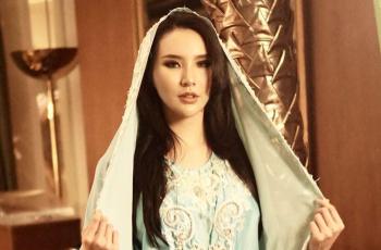 5 Fakta Fitria Yusuf Pindah Agama: Bangun 1000 Masjid, Damai Hidup di Jalan Allah