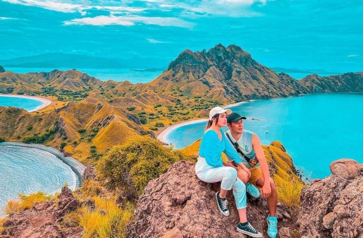 Liburan Via Vallen di Labuan Bajo (instagram/@viavallen)