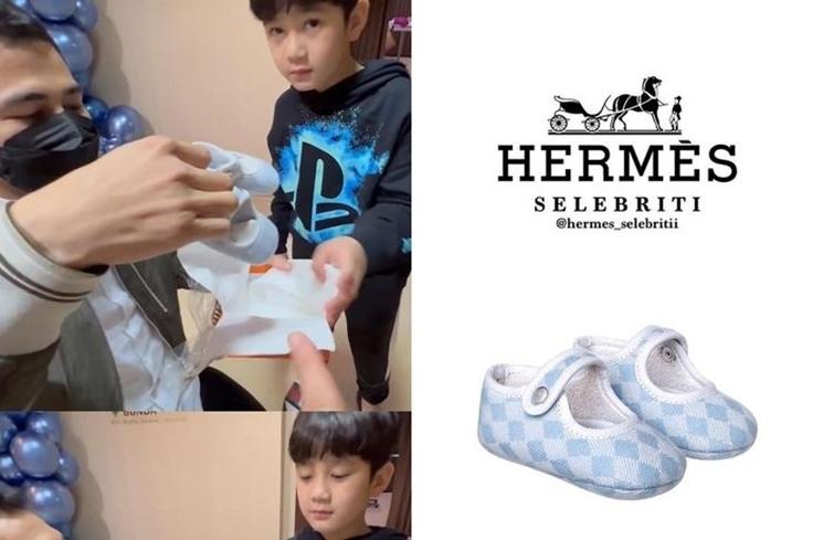 Koleksi sepatu branded Rayyanza (Instagram/@hermes_selebriti)