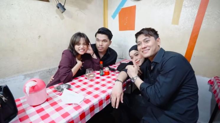 Momen Fuji dan Thariq Halilintar Ngedate di Warteg. (YouTube/Fuji an)