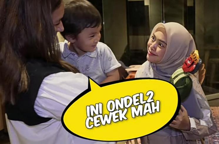 Momen Ria Ricis Sahur Bareng Paula Verhoeven (YouTube/@Baim Paula)