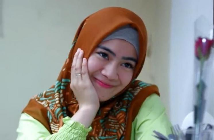 Artis Non Muslim yang Bisa Baca Al-Quran (Instagram/@duniaterbalik.mncp)