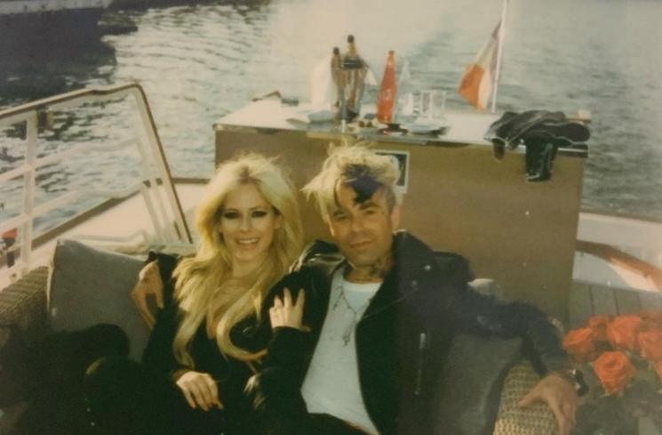 Momen Avril Lavigne Dilamar (Instagram/@avrillavigne)