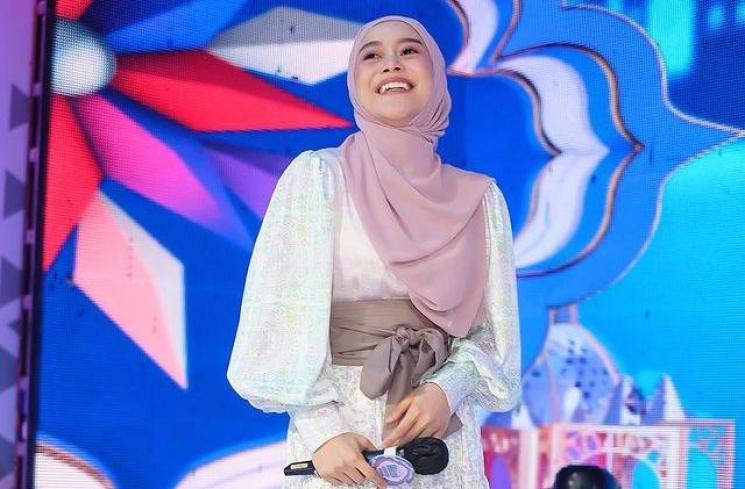 Potret Lesti Kejora Jadi Host Kompetisi Tausiah (Instagram/awanpotret17)