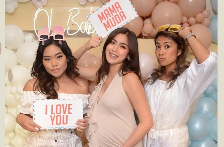 Potret Baby Shower Jessica Iskandar. (Instagram/@inijedar)