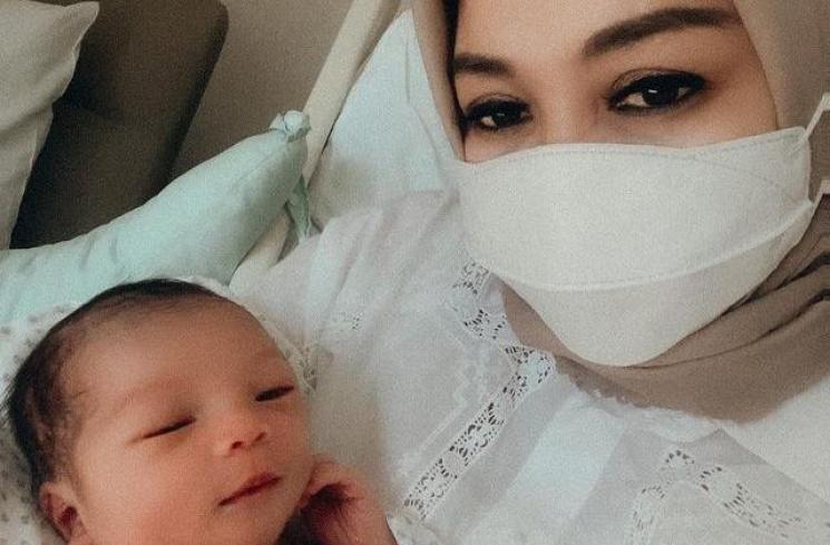 Potret Anak Nikita Willy (Instagram/yorafebrina) 