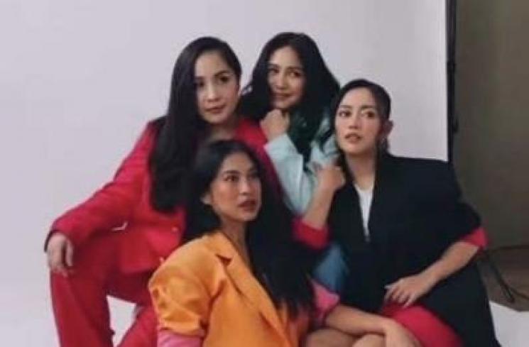 Potret Akrab Nagita Slavina dan Rachel Vennya (Instagram/raffinagita1717)