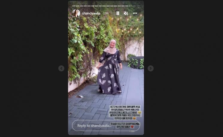 Puput mantan istri Doddy Sudrajat bertemu dengan Shandy Aulia. (Instagram/shandyaulia)