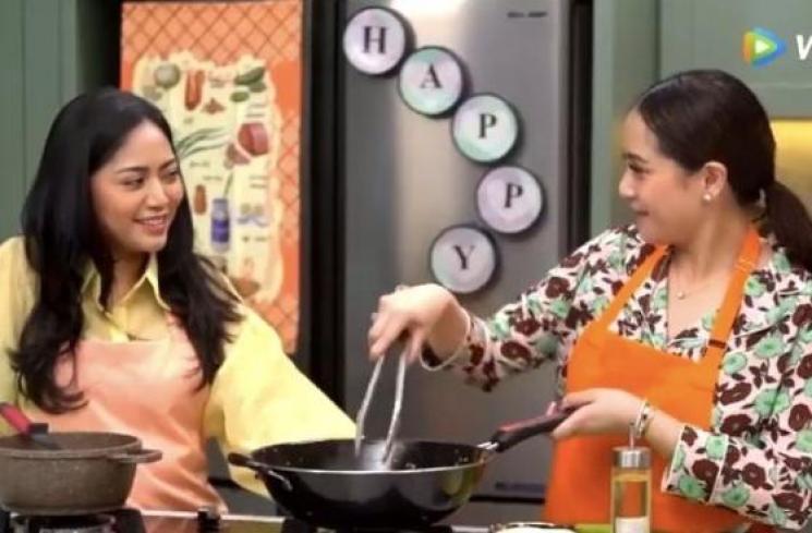 Potret Akrab Nagita Slavina dan Rachel Vennya (Instagram/raffinagita1717)