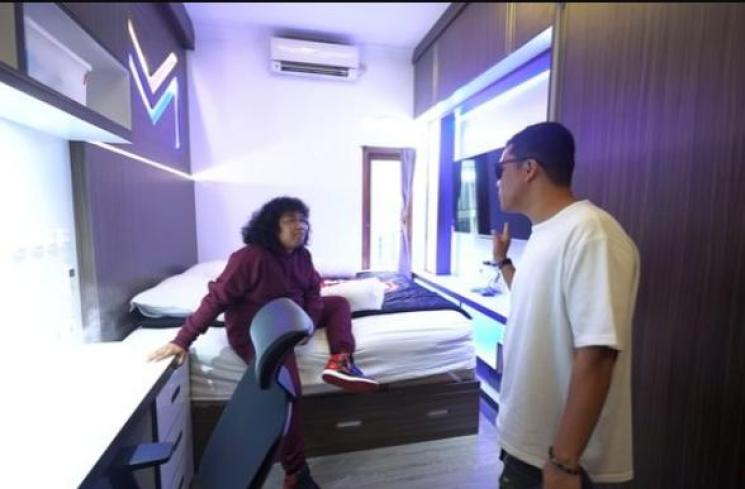 Kamar Mewah Marshel Widianto (YouTube/Arief Muhammad)