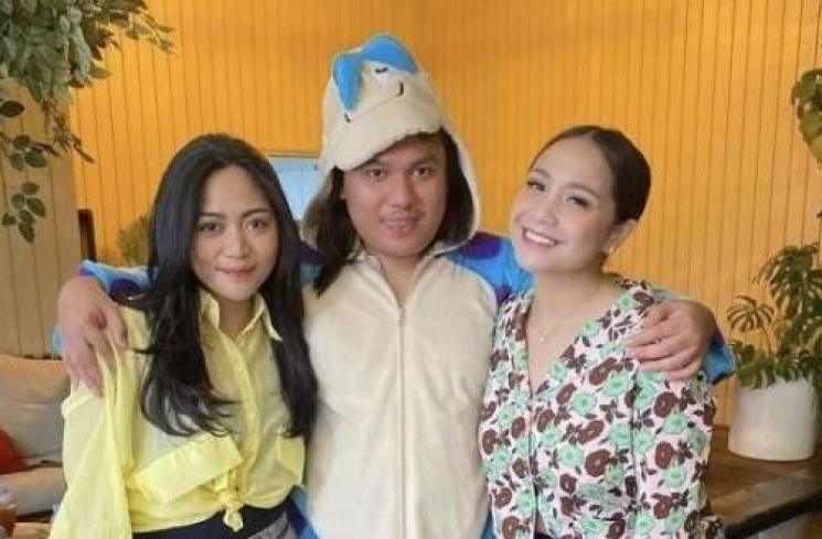 Potret Akrab Nagita Slavina dan Rachel Vennya (Instagram/raffinagita1717)