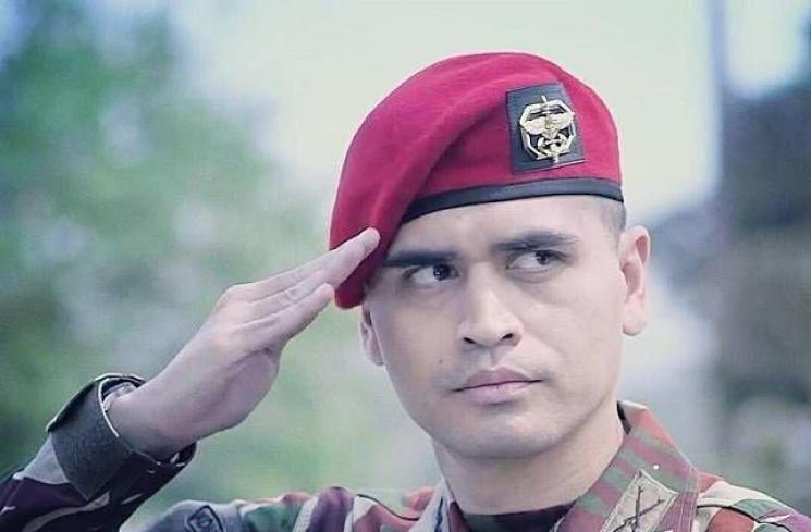 Gaya Artis Indonesia Pakai Seragam Tentara(Instagram/@patriotnet_)
