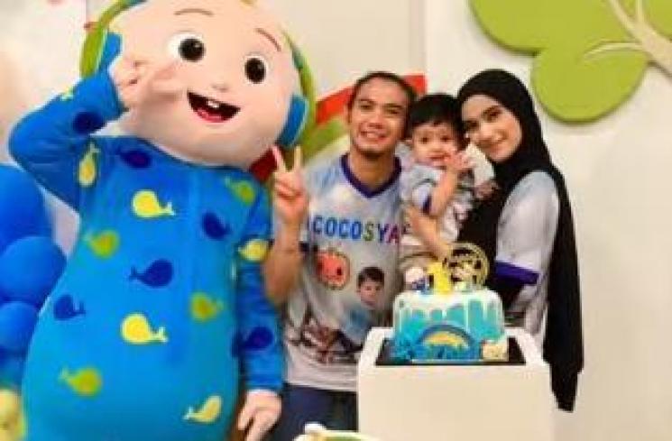 Baihaqqi Syaki Ramadhan anak Rizki DA dan Nadya Mustika ulang tahun. (Instagram/baihaqqi_syaki_ramadhan)