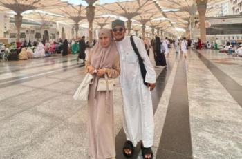 10 Momen Umrah Gilang Juragan 99, Bareng Politisi Ahmad Saroni
