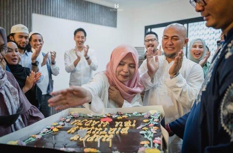 Potret Syukuran Rumah Syifa Hadju (Instagram/syifahadjureal)