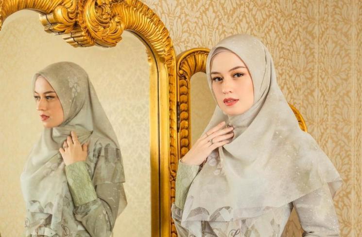 Potret Kimberly Ryder Berhijab (Instagram/@lbylcb)
