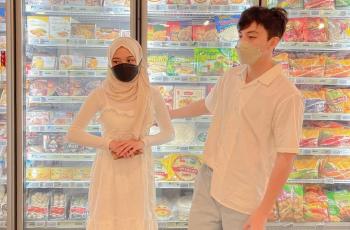 Putri Delina Semakin Kurus, Bodi Ramping Bikin Insecure: Gila Body Goalsnya!
