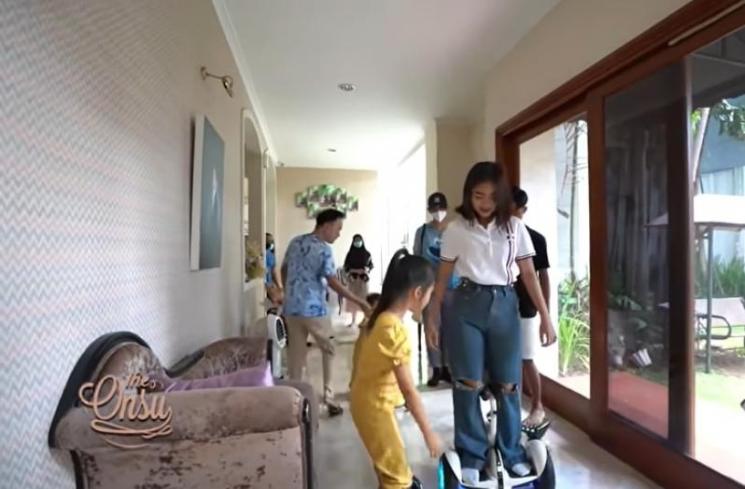 Rumah Ruben Onsu (YouTube/ The Onsu Family)