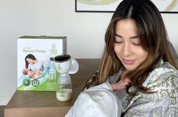 Cara Duduk Nikita Willy saat Momong Baby Izz Disorot: Salut Banget!