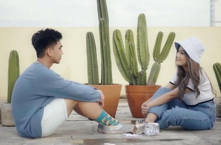Lagu Indonesia tentang cinta beda agama. (YouTube/HITS Records)