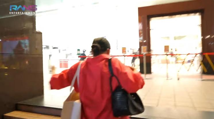 Momen Nagita Slavina masuk 379 toko di Singapura. (YouTube/Rans Entertainment)