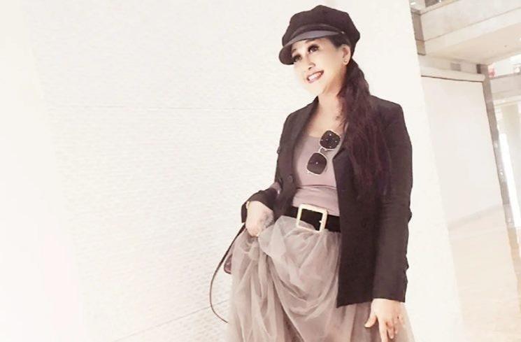 Artis yang hamil di usia 40 tahunan. (Instagram/@paramitha118real)
