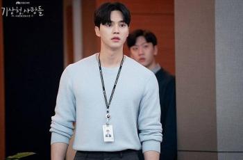 5 Drama Song Kang, Aktor Tampan 'Langganan' Netflix yang Lagi Ultah