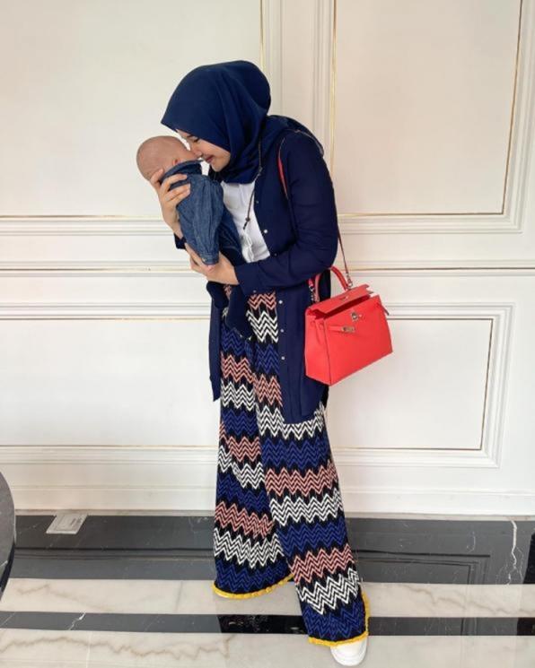 Artis Langsung Langsing Usai Lahiran (instagram/@zaskiasungkar15)