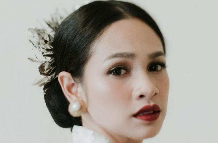 Kisah Seleb Berjuang Melawan Kanker. (Instagram/andienaisyah)