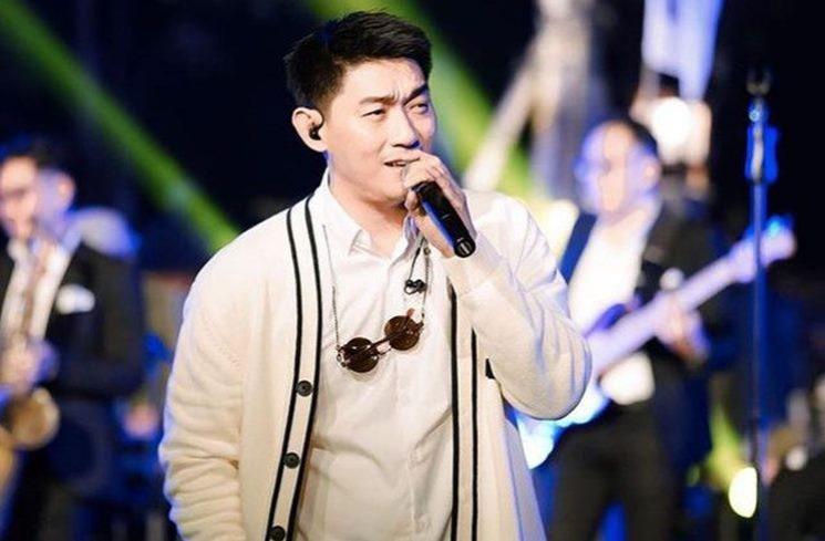 Artis Soroti Permintaan Maaf Tri Suaka. (Instagram/@ifanseventeen)