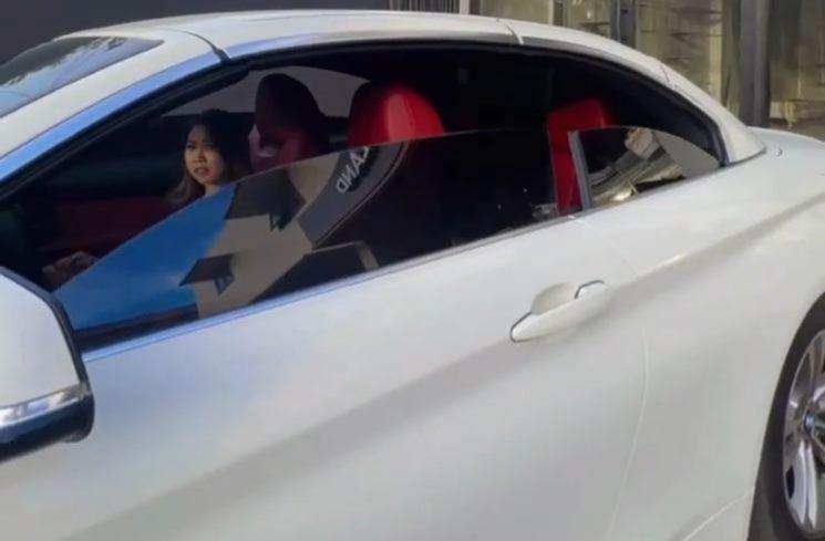 Potret Kiky Saputri Berpose dengan Mobil Mewah (instagram/@kikysaputrii)