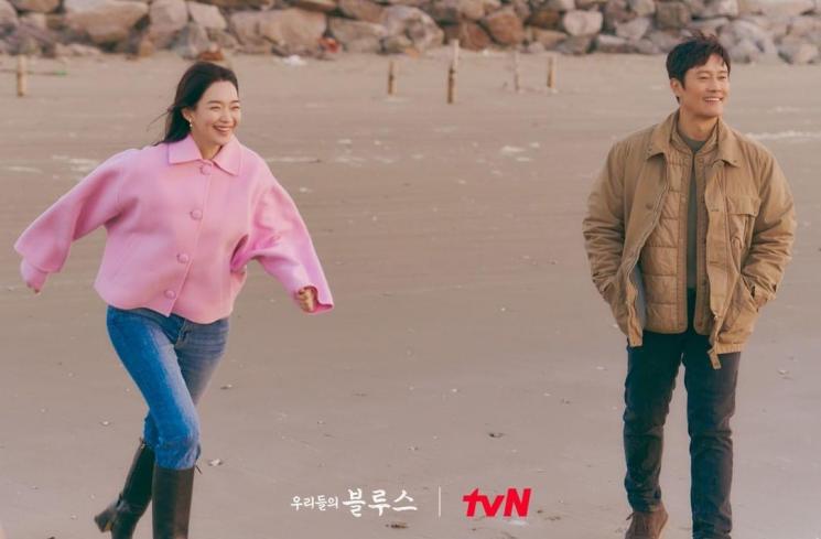 Pesona Shin Min Ah di Our Blues (Instagram/@tvn_drama)