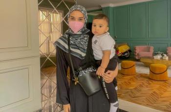 Innalillahi, Zaskia Sungkar Berduka, Potret Kedekatan Ukkasya dengan Almarhum Bikin Mewek