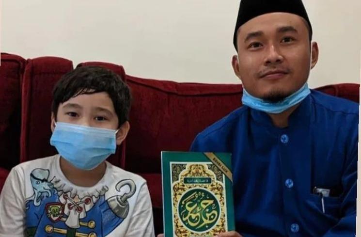 Potret Rafathar Masuk Pesantren (instagram/@bayt.alquran)
