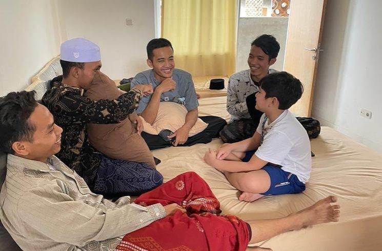 Potret Rafathar Masuk Pesantren (instagram/@bayt.alquran)