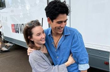 7 Potret Maxime Bouttier di Usia 29 Tahun, Adu Akting dengan Bintang Hollywood Kaitlyn Dever