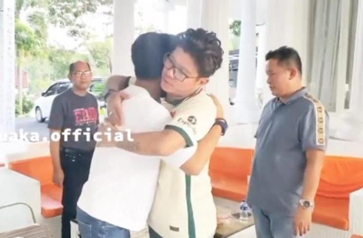 Momen Tri Suaka dan Andika Kangen Band Ketemu di Lampung (YouTube/TRISNA suaka official)